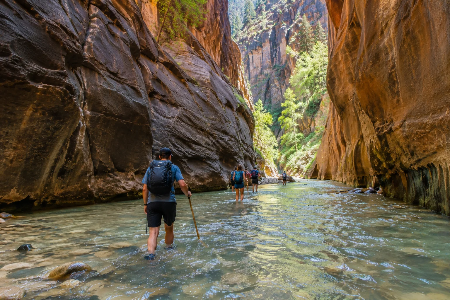 Can You Hike the Narrows Without a Guide?