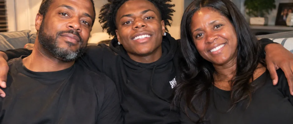 ishowspeed with his parents